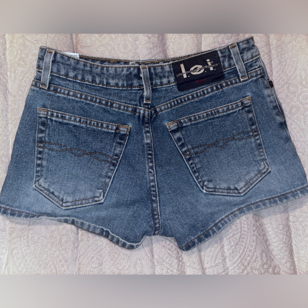 90s Vintage L.E.I. Blue Denim Women's Shorts size 7